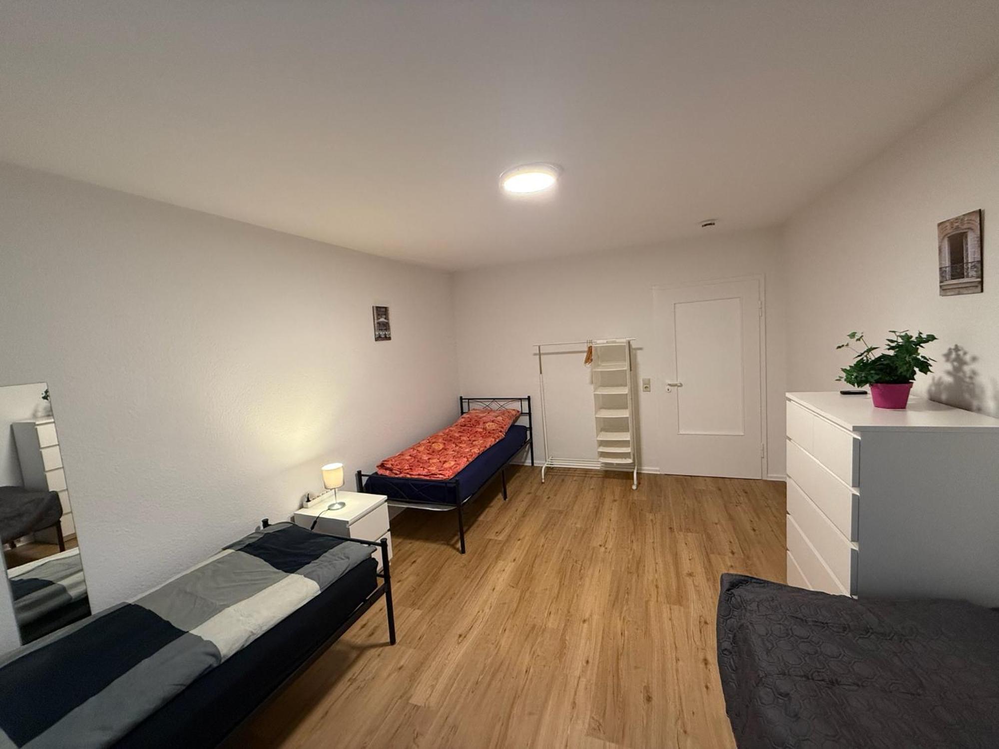 Big, Cosy And Central Apartment 카를스루에 외부 사진